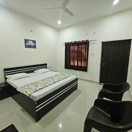 Govind Resort Mathura Exterior foto