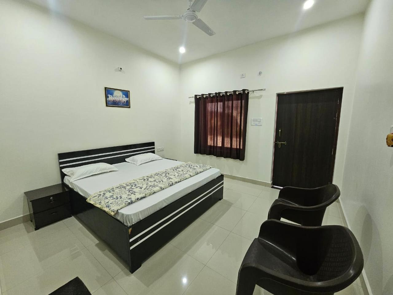 Govind Resort Mathura Exterior foto